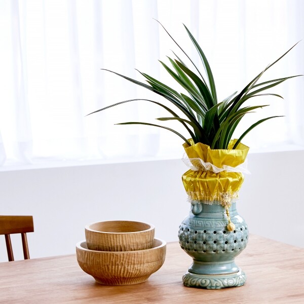 꽃집청년들,대훈 청자투각