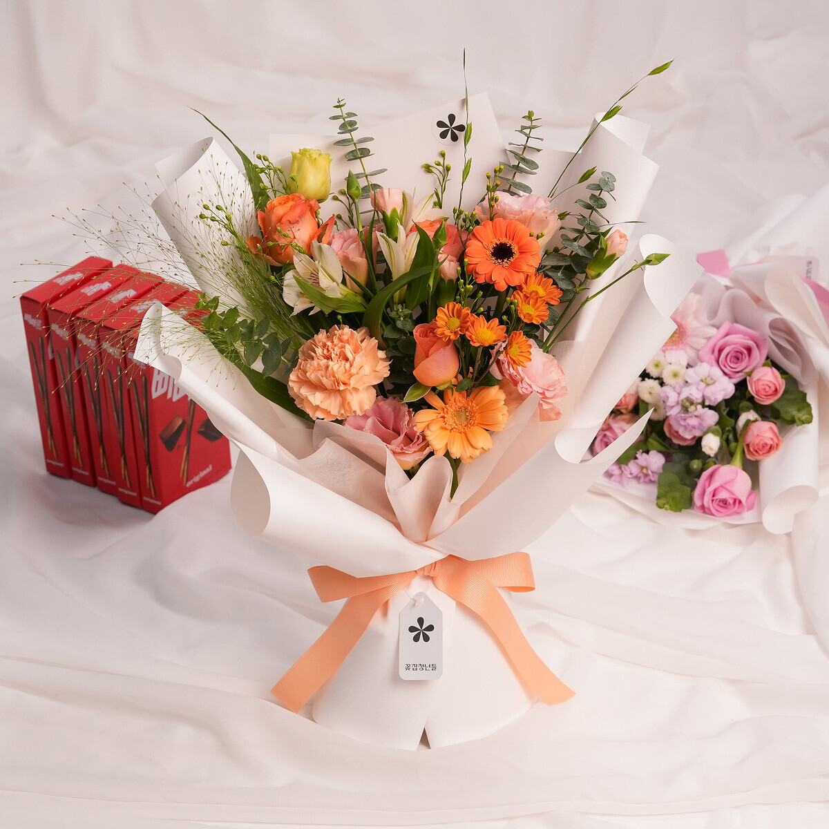 꽃집청년들,계절 꽃다발+빼빼로 5개