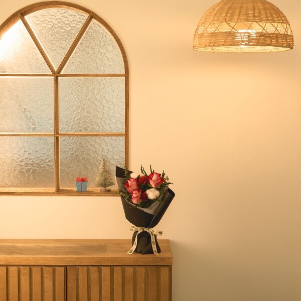 꽃집청년들,크리스마스 꽃다발+디엔타르 케이크(서울한정)