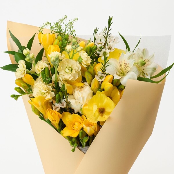 꽃집청년들,화이트데이 프리지아 꽃다발+사탕