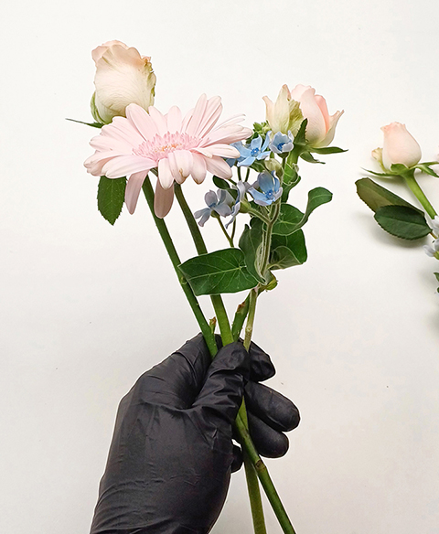 분홍 장미 꽃다발 만들기